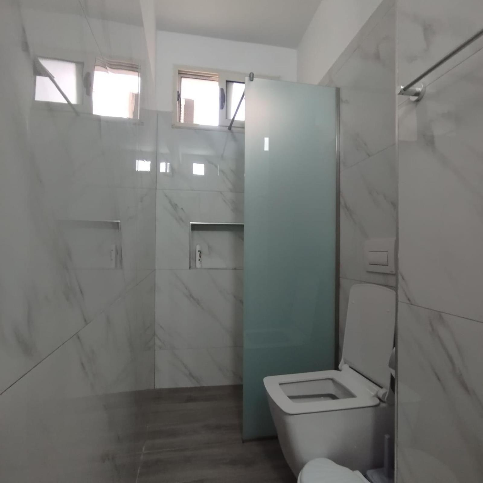 Belka Studios Vlorë Buitenkant foto