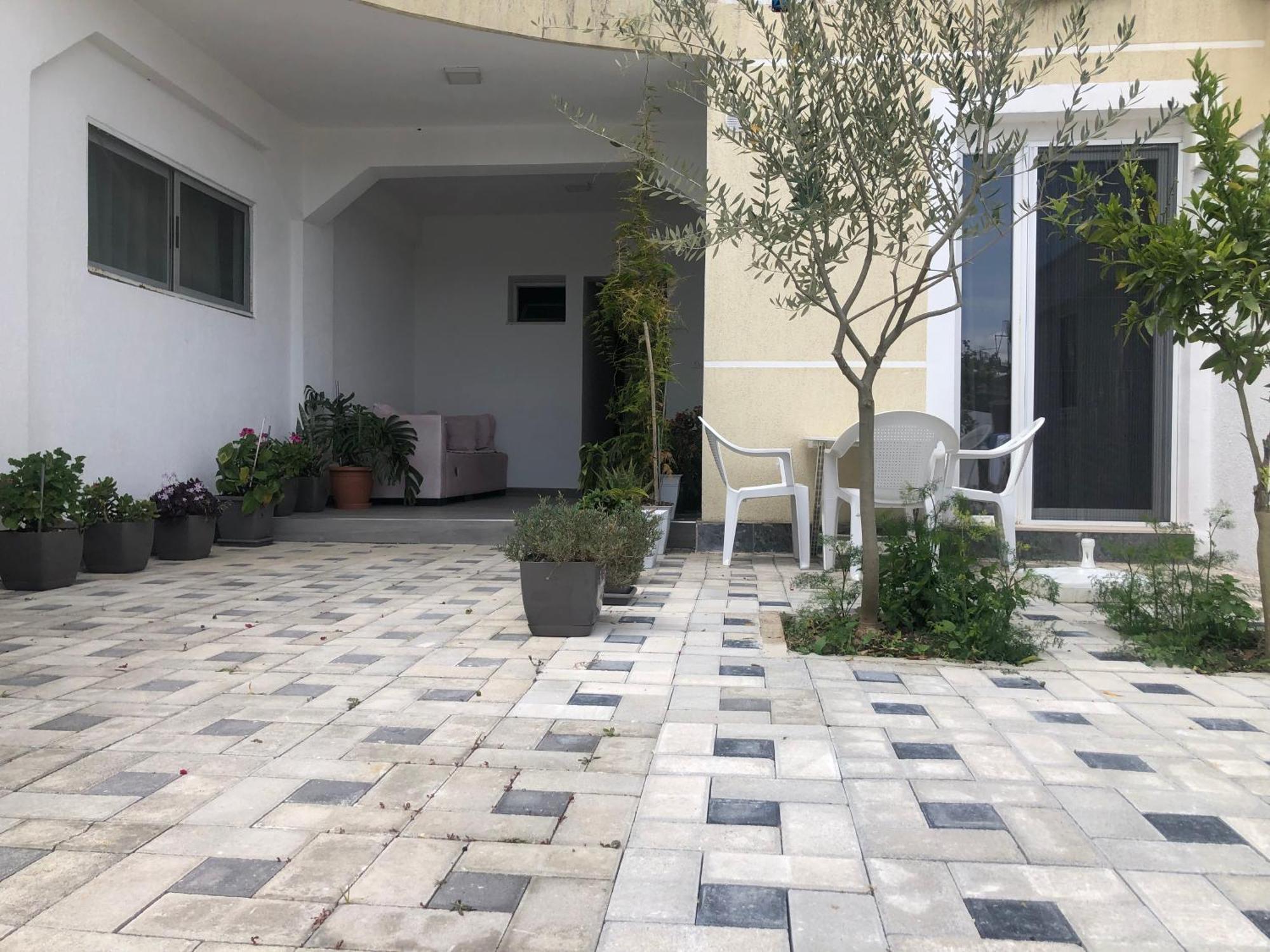 Belka Studios Vlorë Buitenkant foto